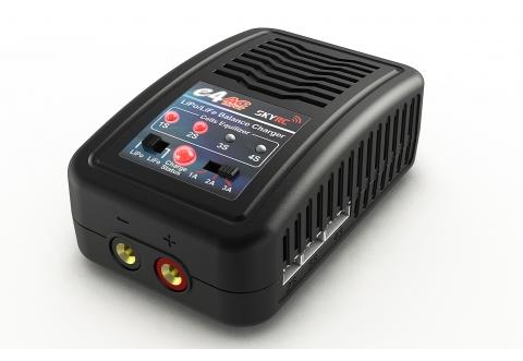 Зарядное устройство  SKYRC E4 BALANCE - LiPo/LiFe (220V 20W 3A/2-4S)